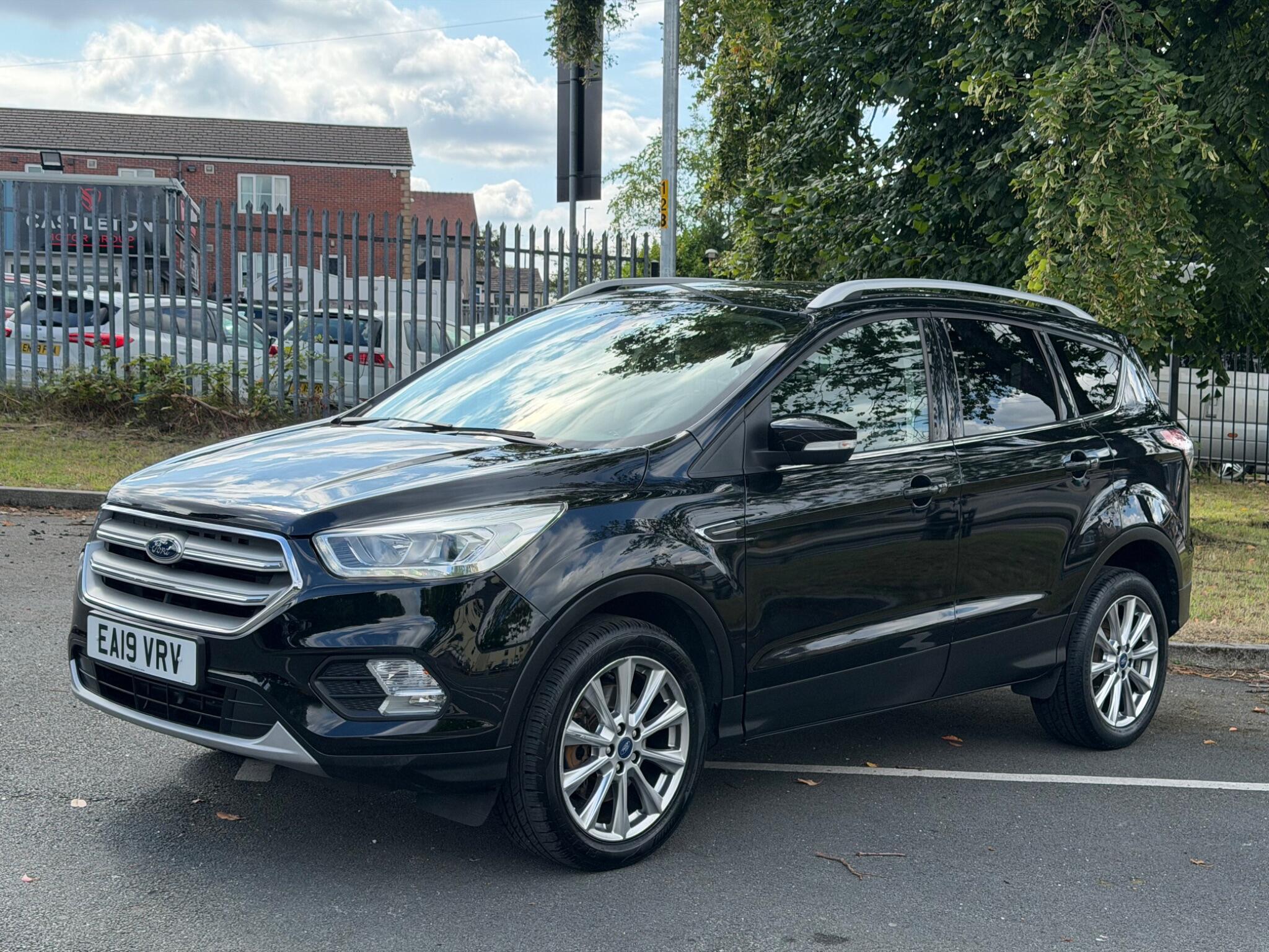 Ford Kuga - Image 3