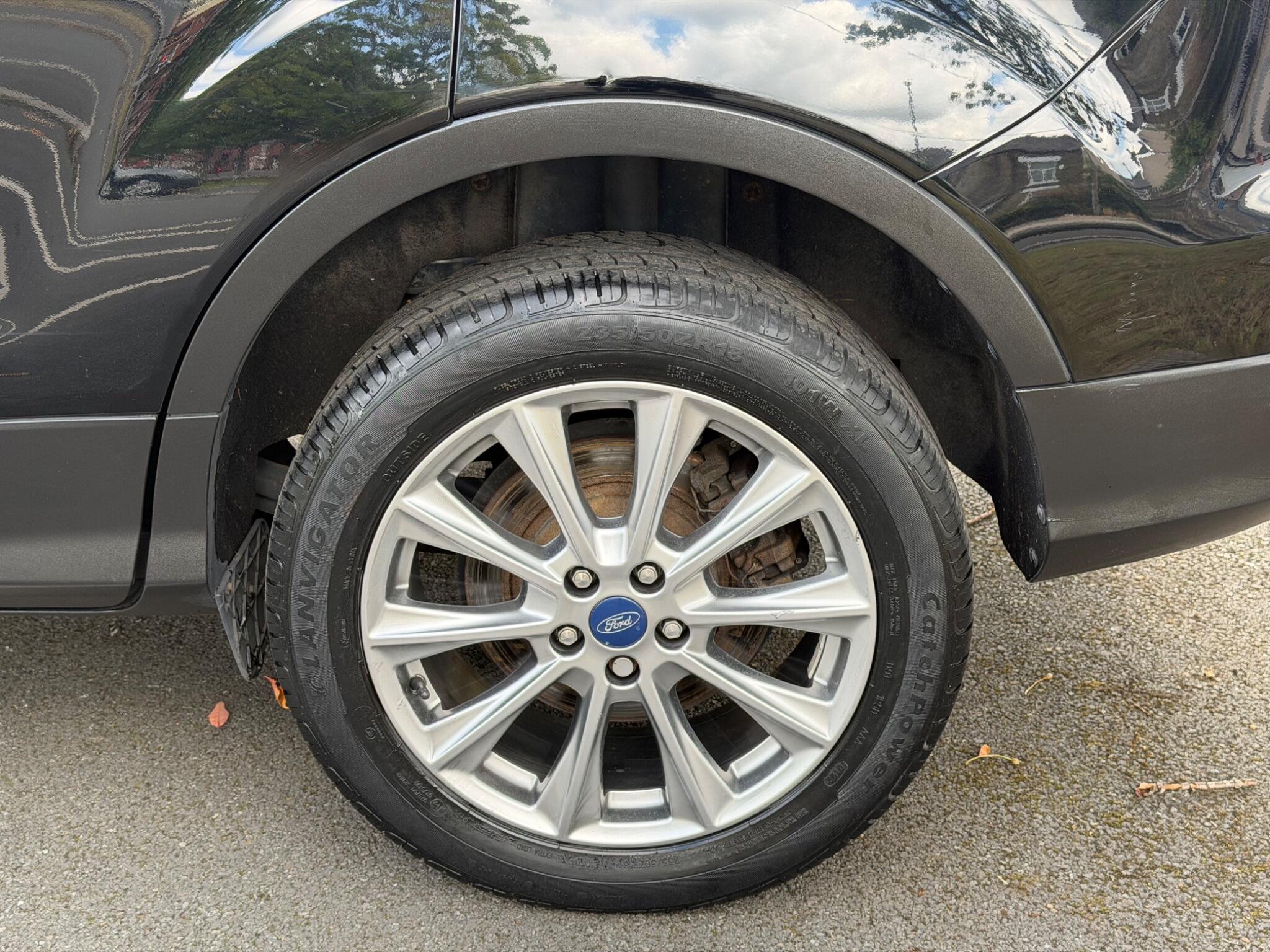 Ford Kuga - Image 9