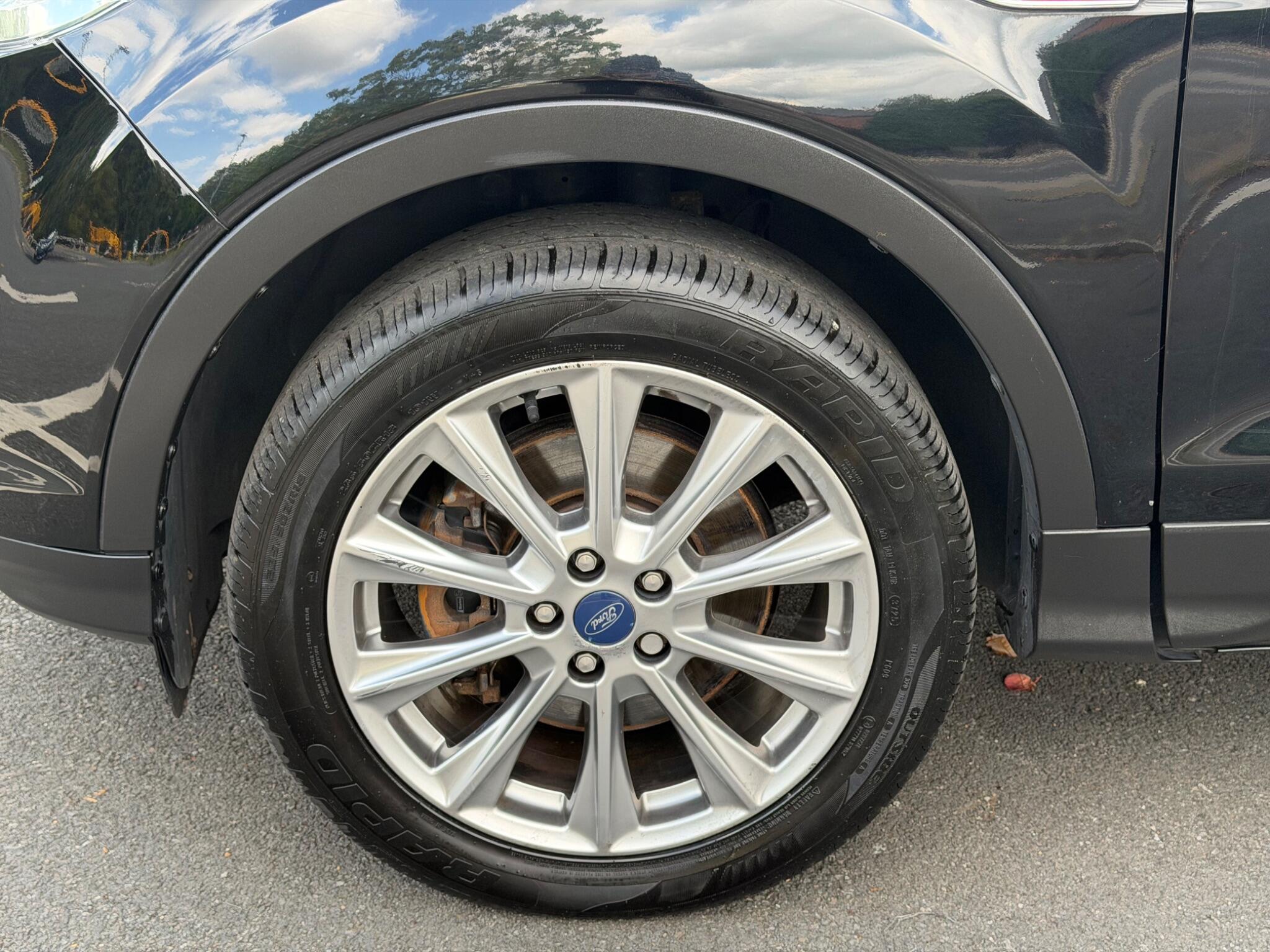 Ford Kuga - Image 15