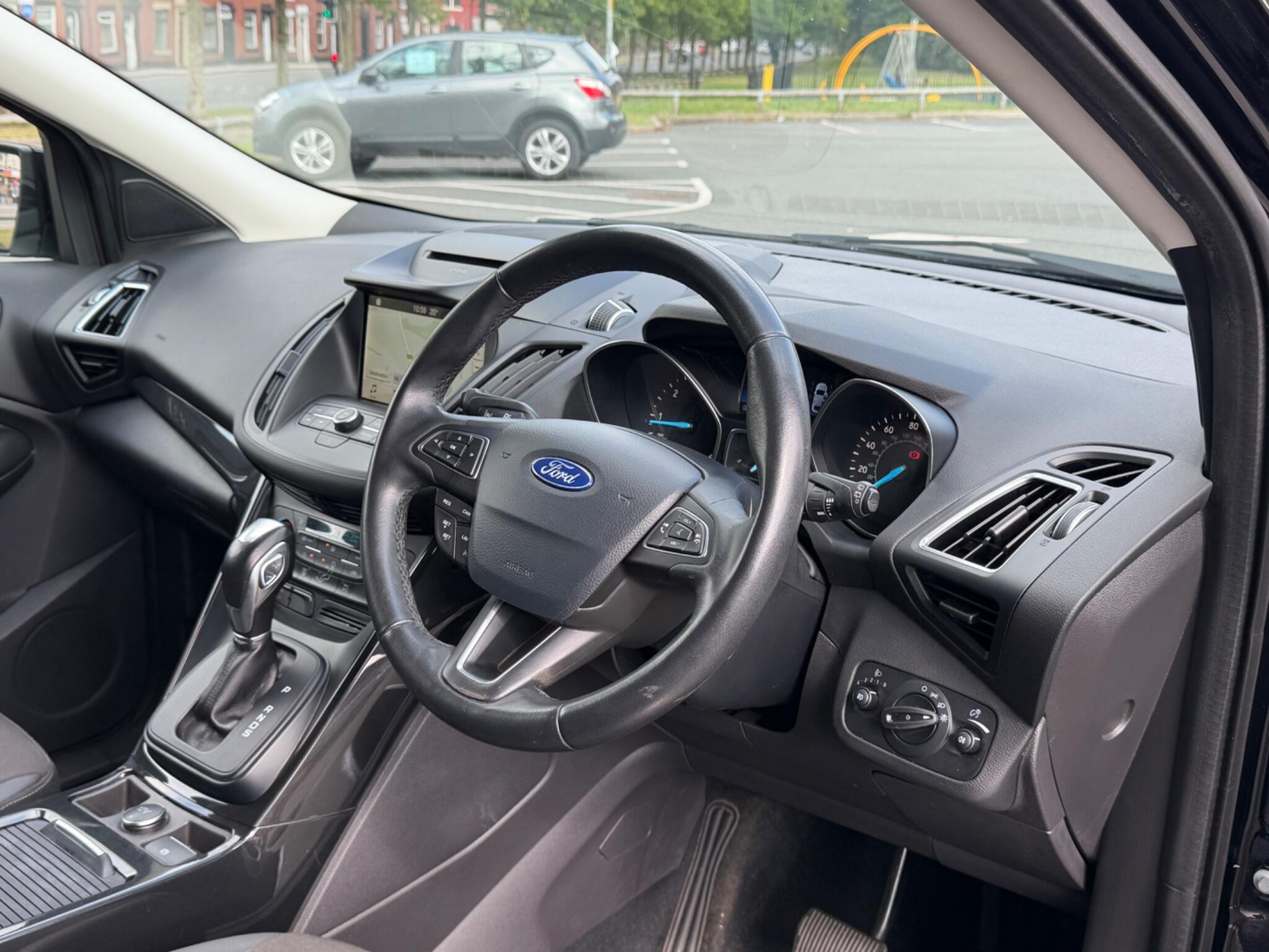 Ford Kuga - Image 19