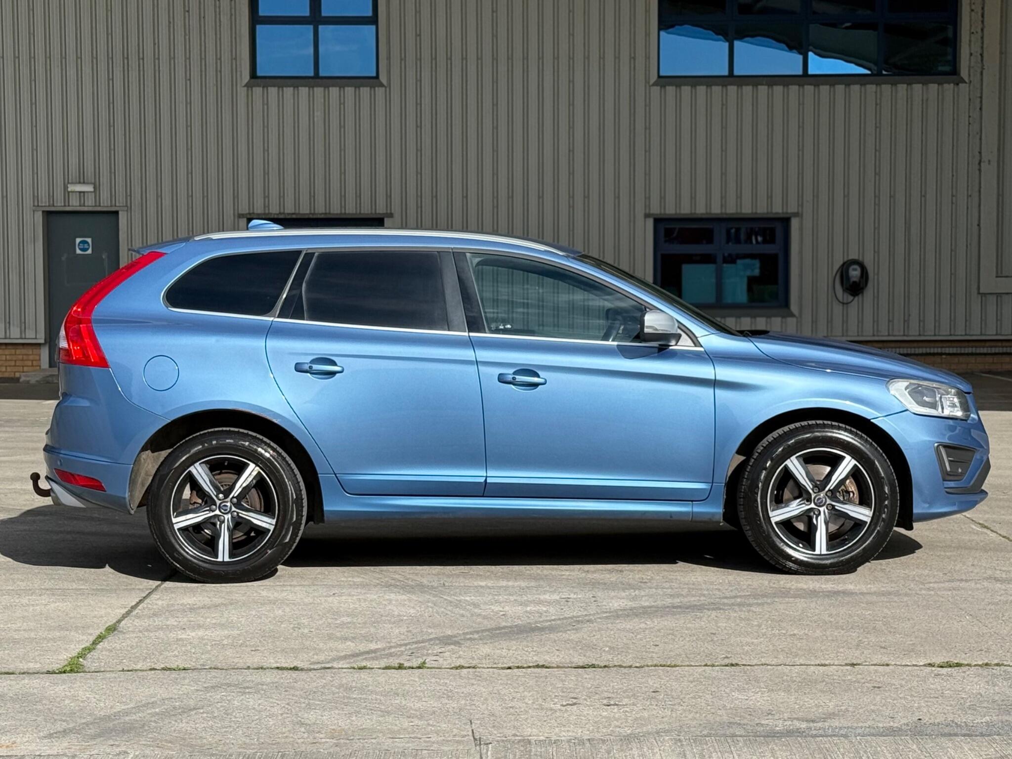 Volvo XC60 - Image 10