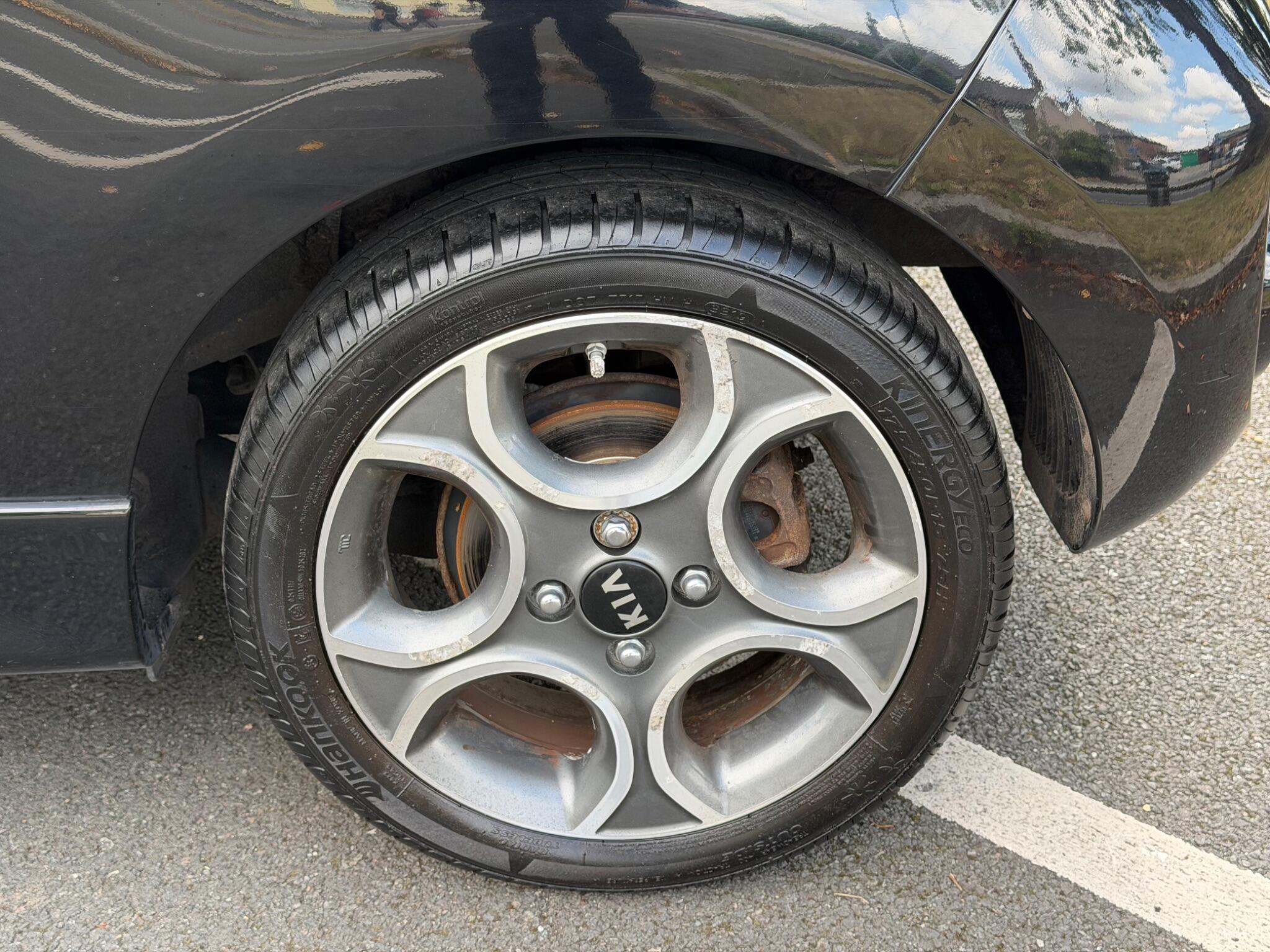 Kia Picanto - Image 13