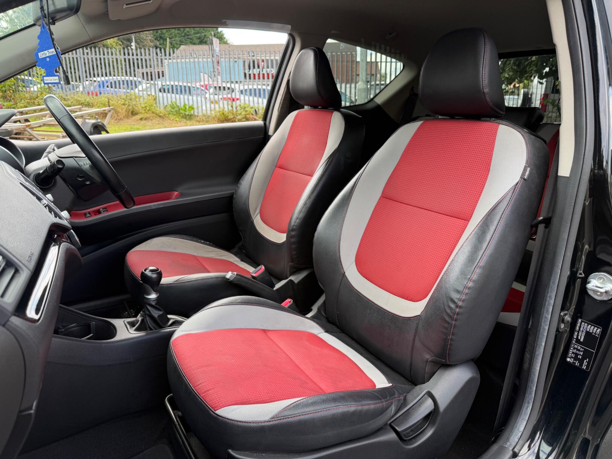 Kia Picanto - Image 15