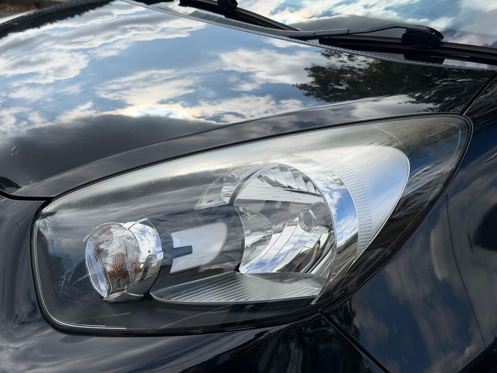 Kia Picanto - Image 17