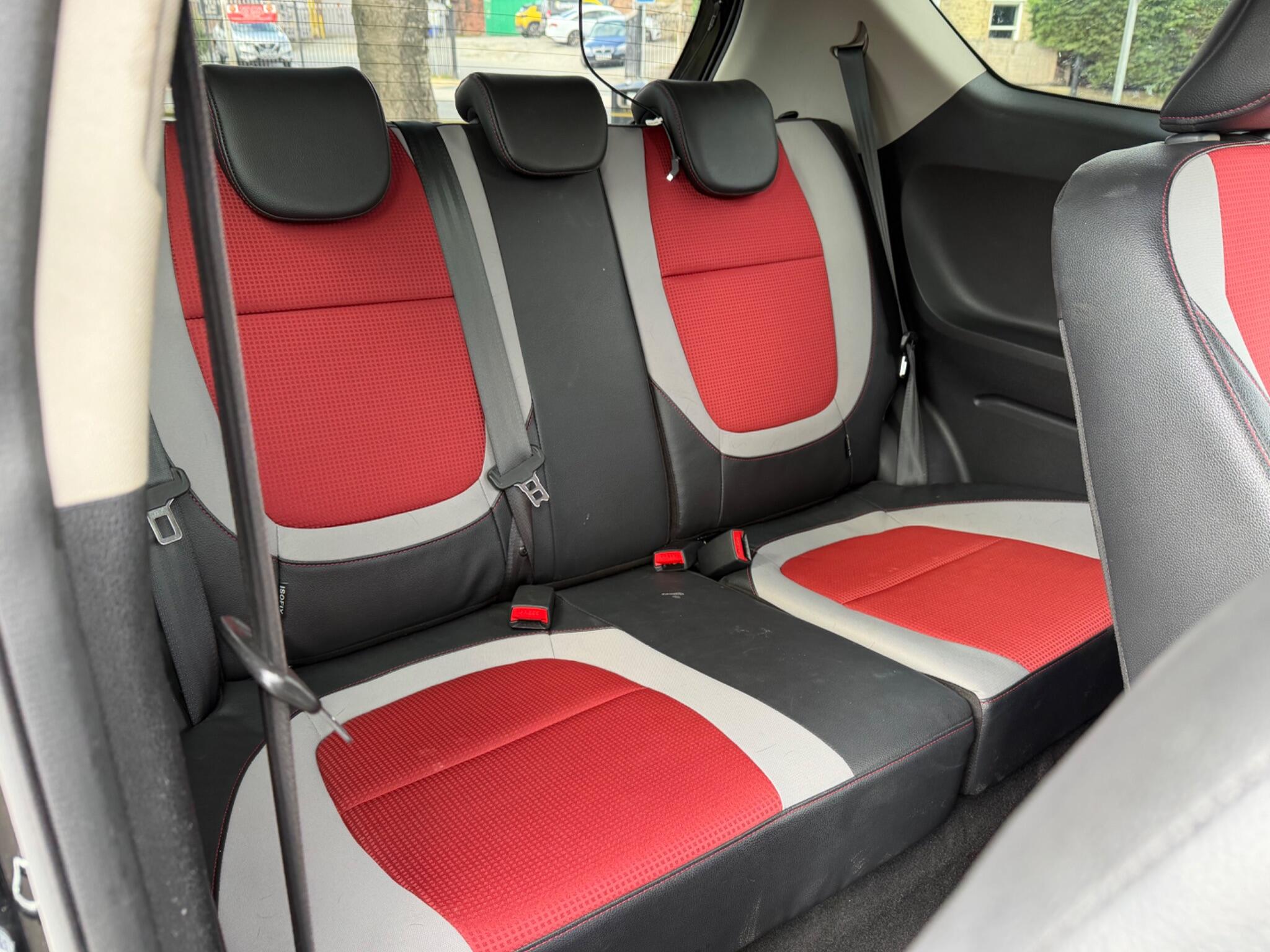 Kia Picanto - Image 21