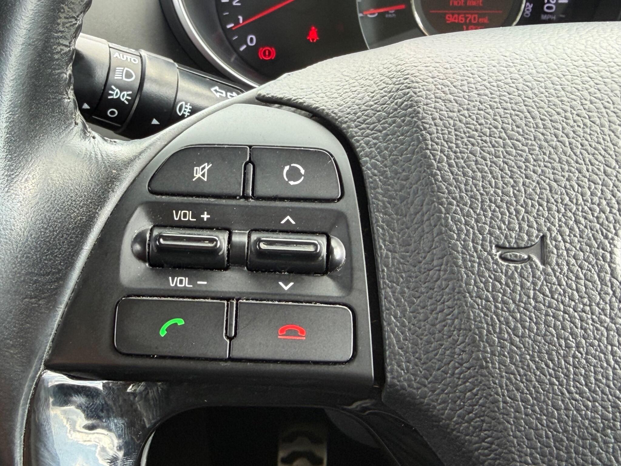 Kia Picanto - Image 32
