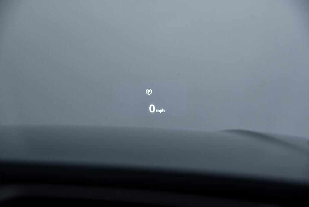 Land Rover Range Rover Velar - Image 11
