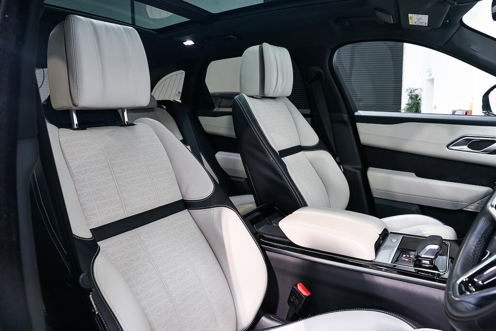 Land Rover Range Rover Velar - Image 12