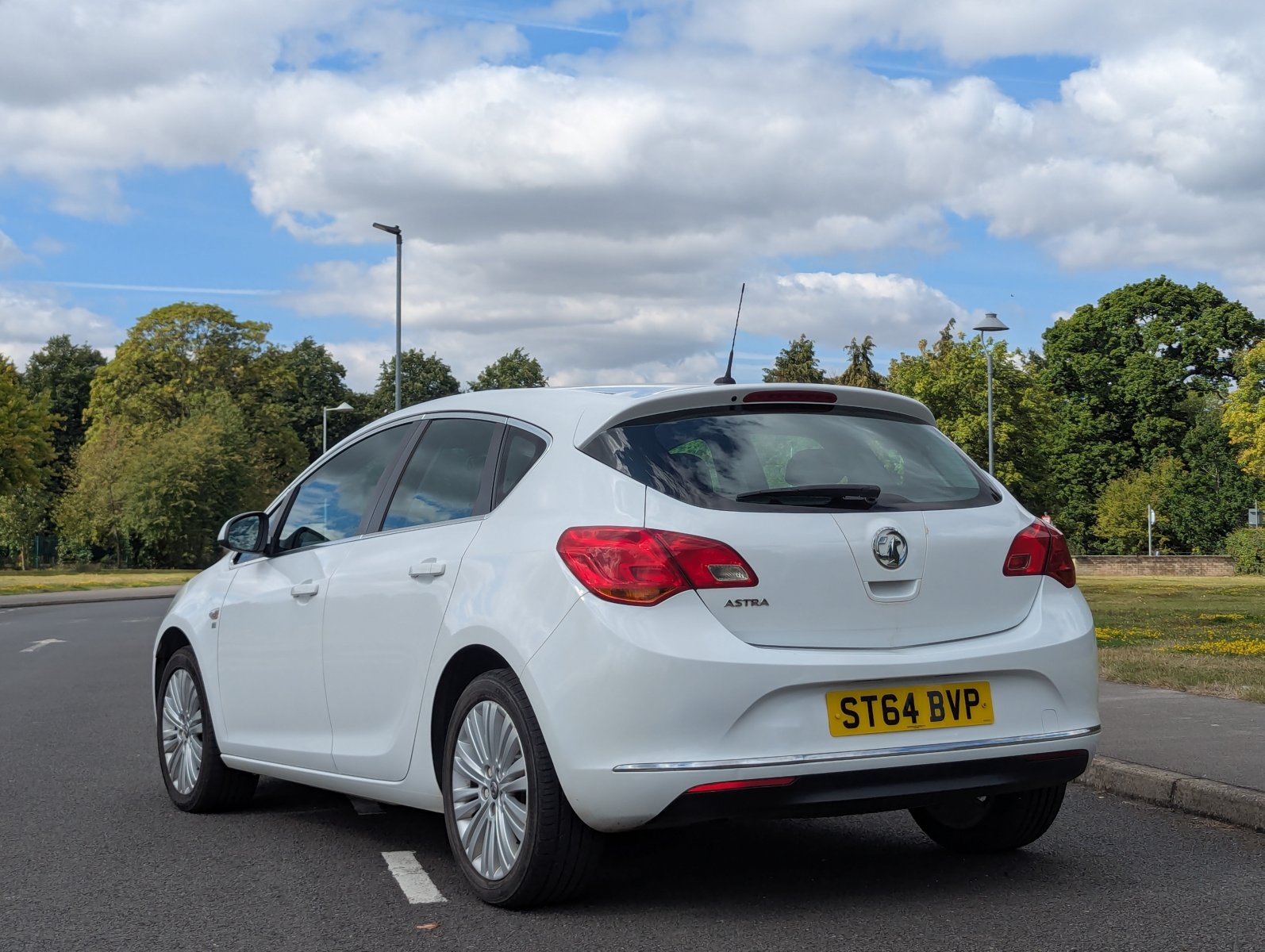 Vauxhall Astra - Image 6