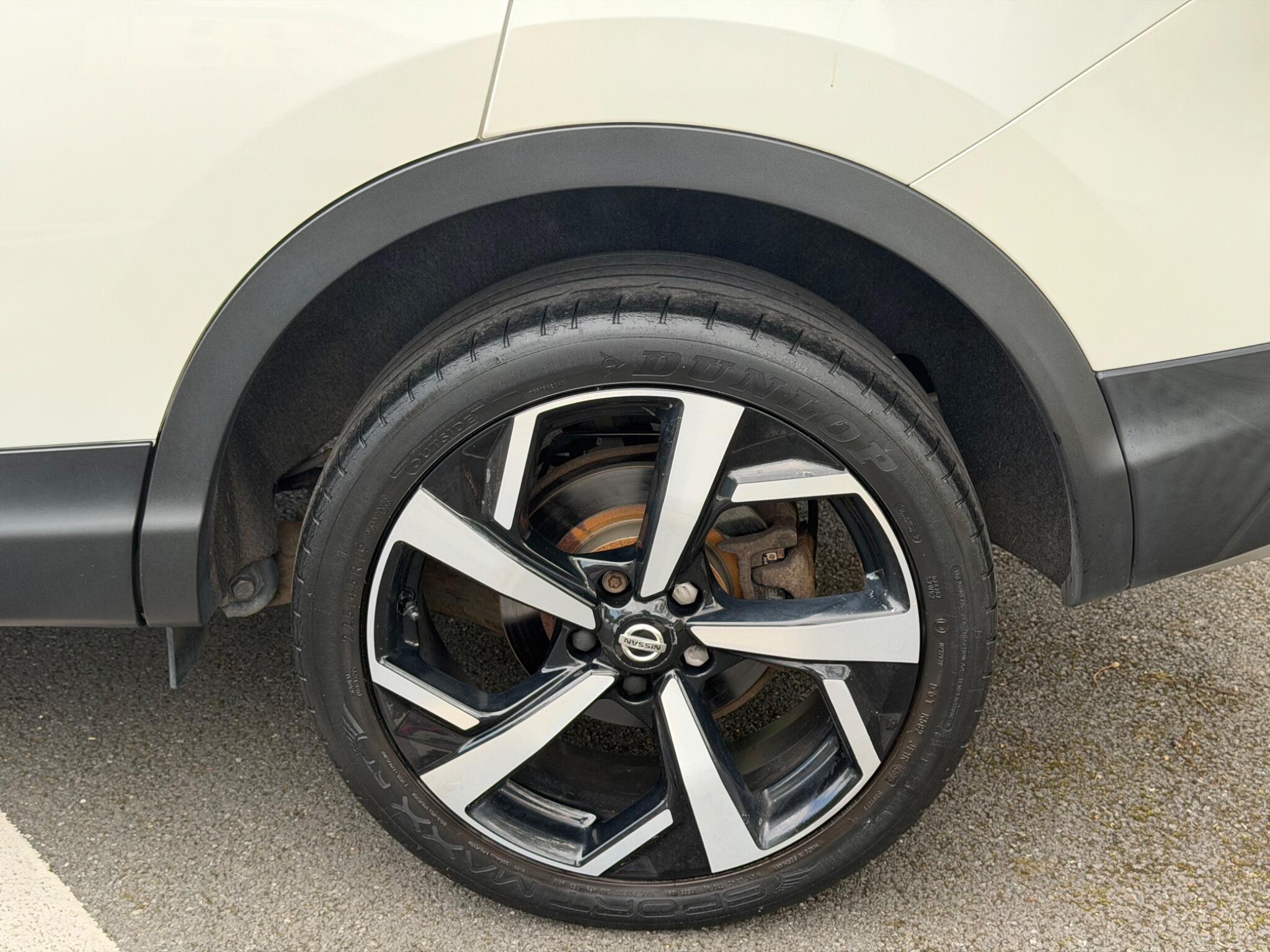 Nissan Qashqai - Image 9
