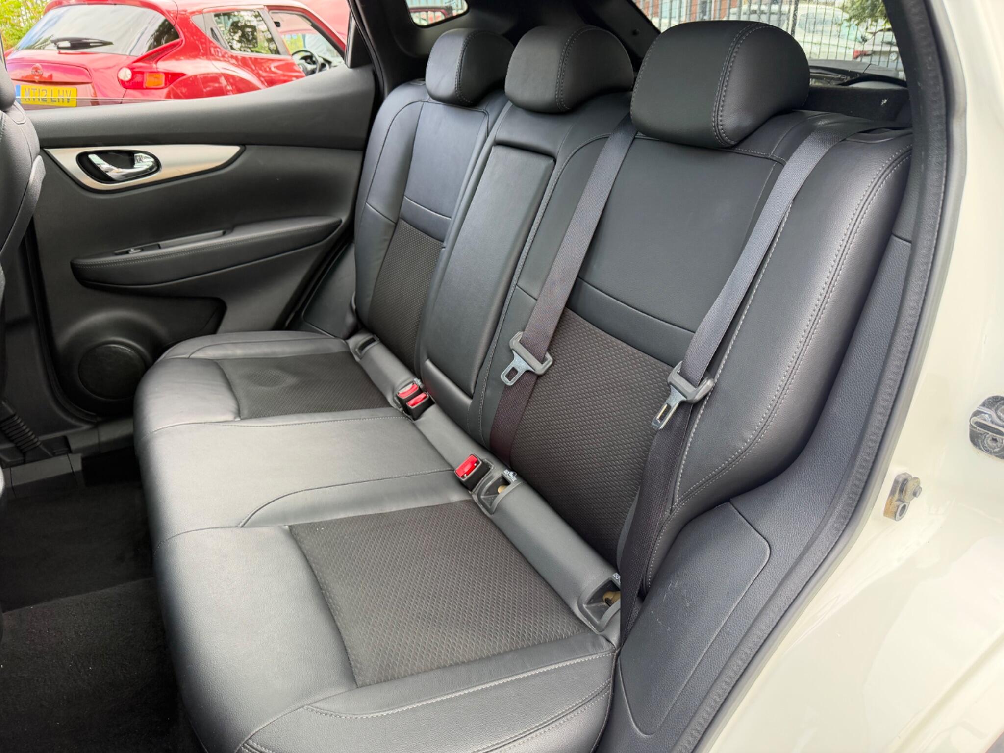 Nissan Qashqai - Image 18