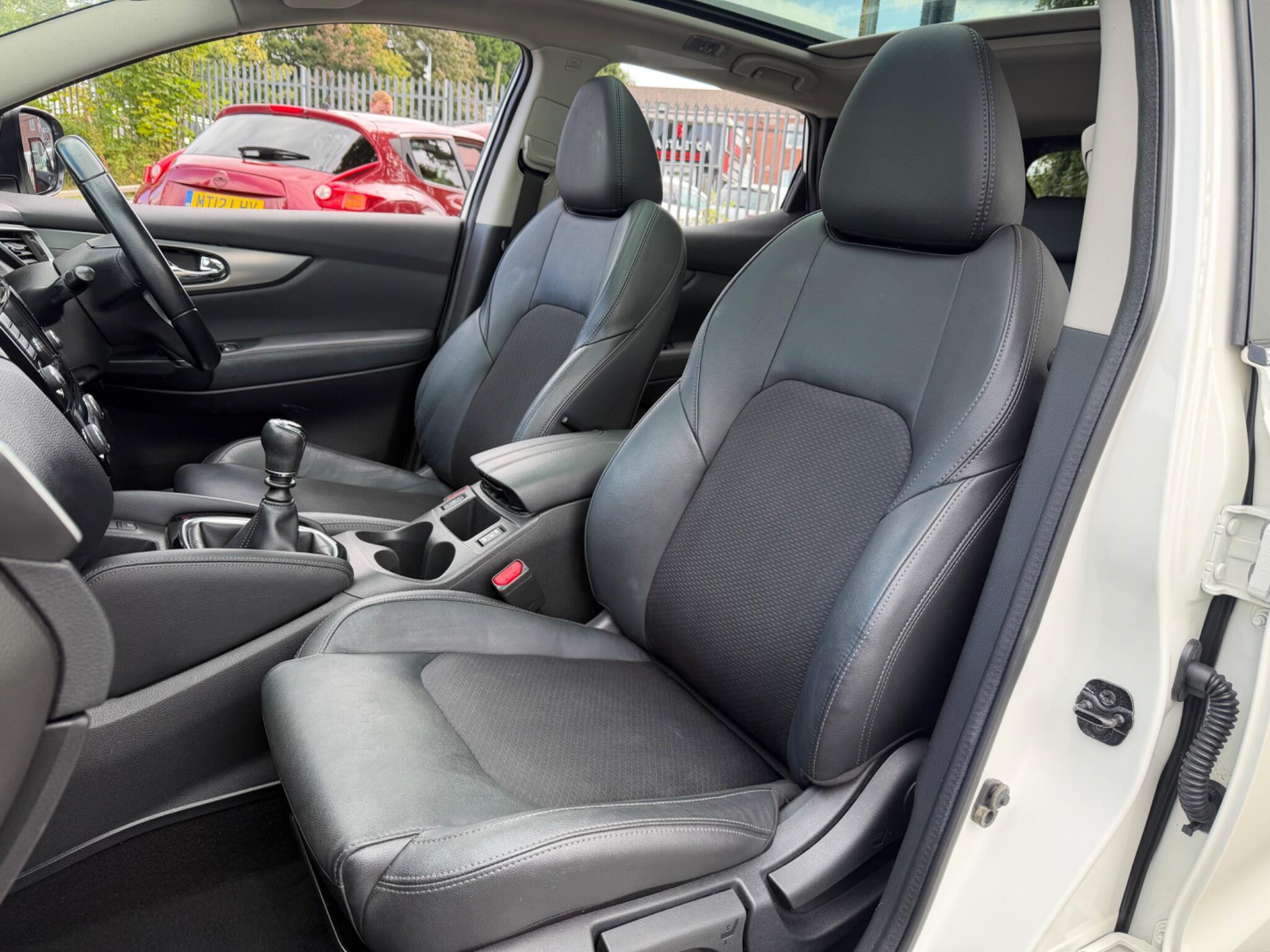 Nissan Qashqai - Image 19