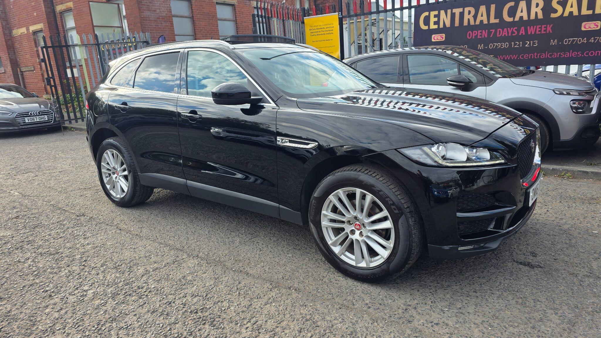 Jaguar F-Pace