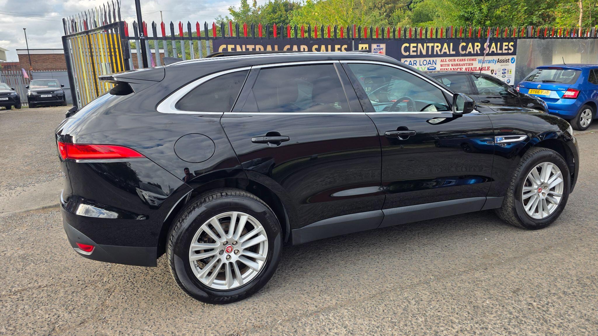 Jaguar F-Pace - Image 9