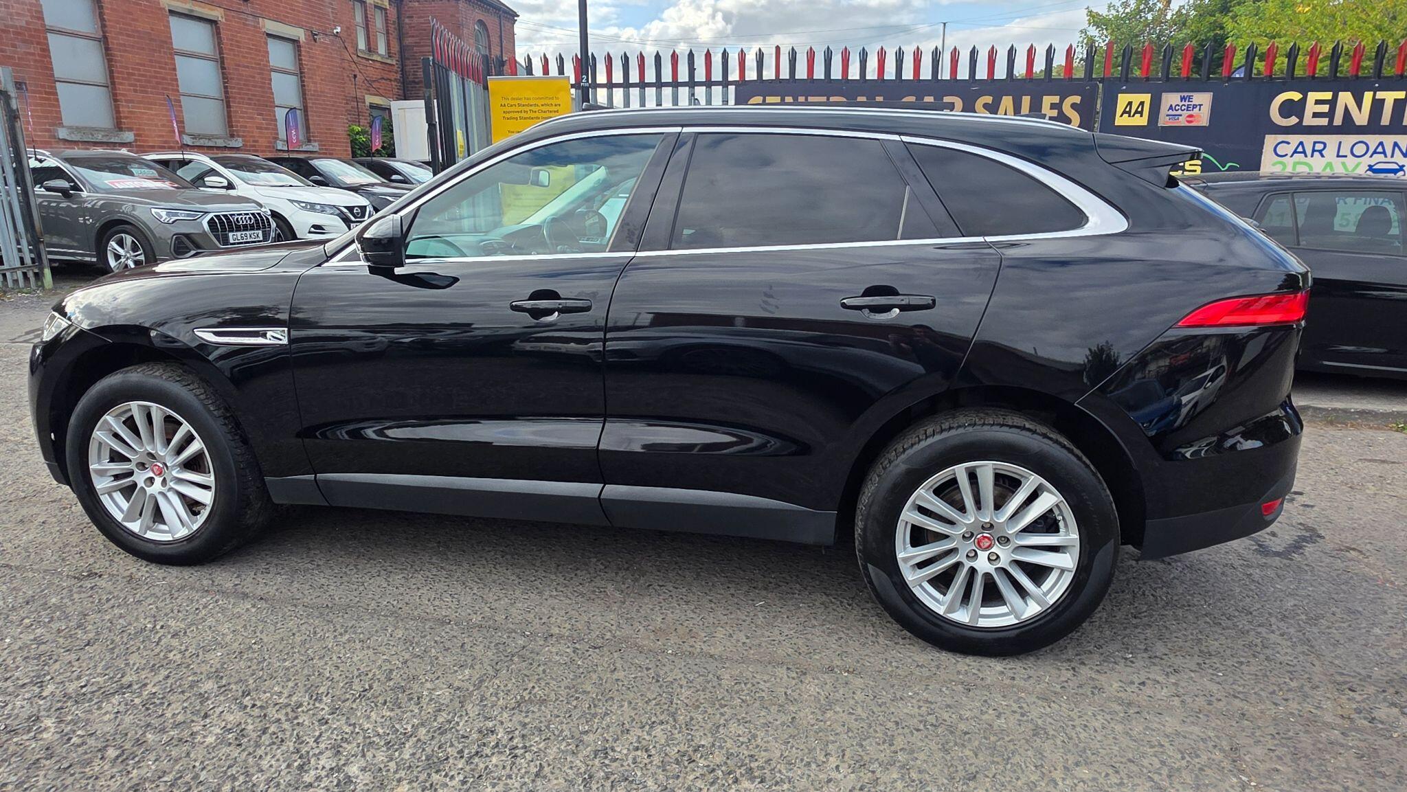 Jaguar F-Pace - Image 16