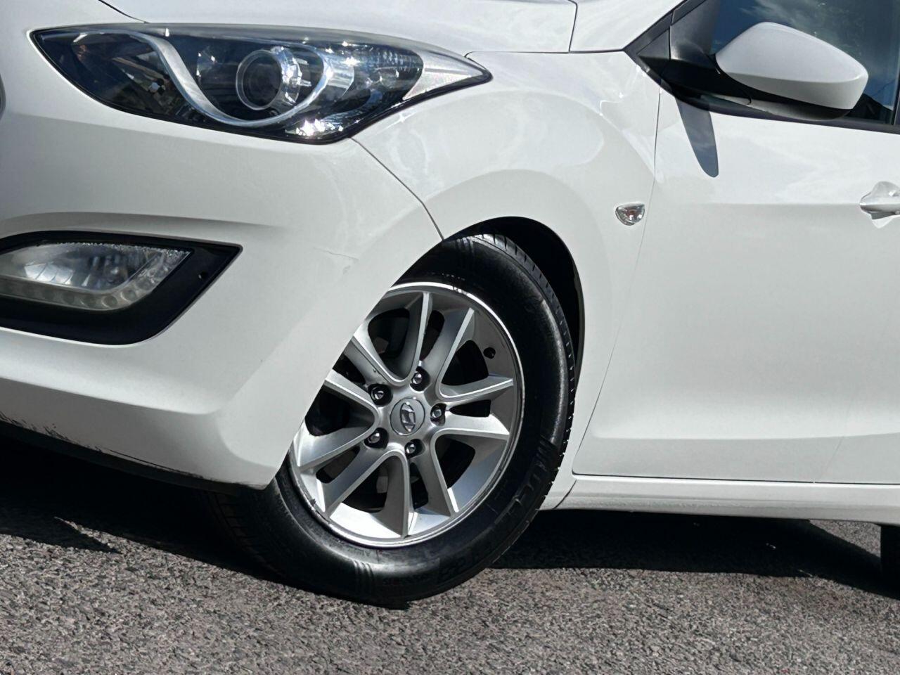 Hyundai i30 - Image 7