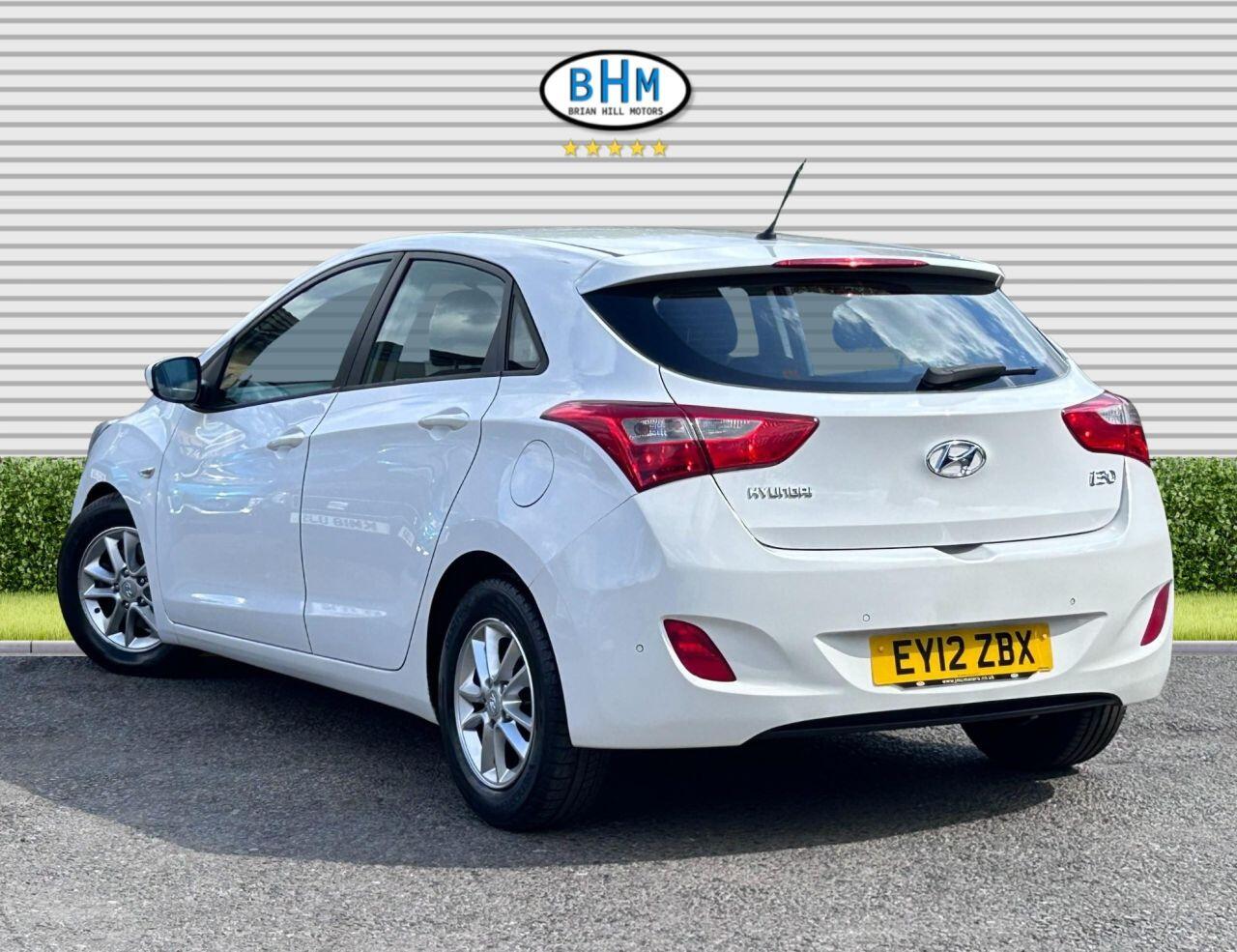Hyundai i30 - Image 16
