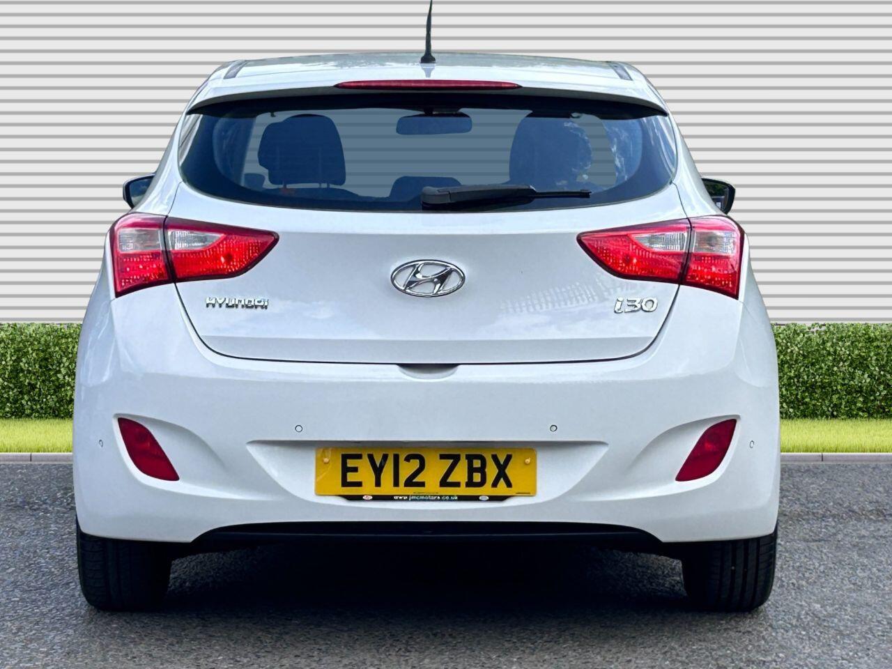 Hyundai i30 - Image 18