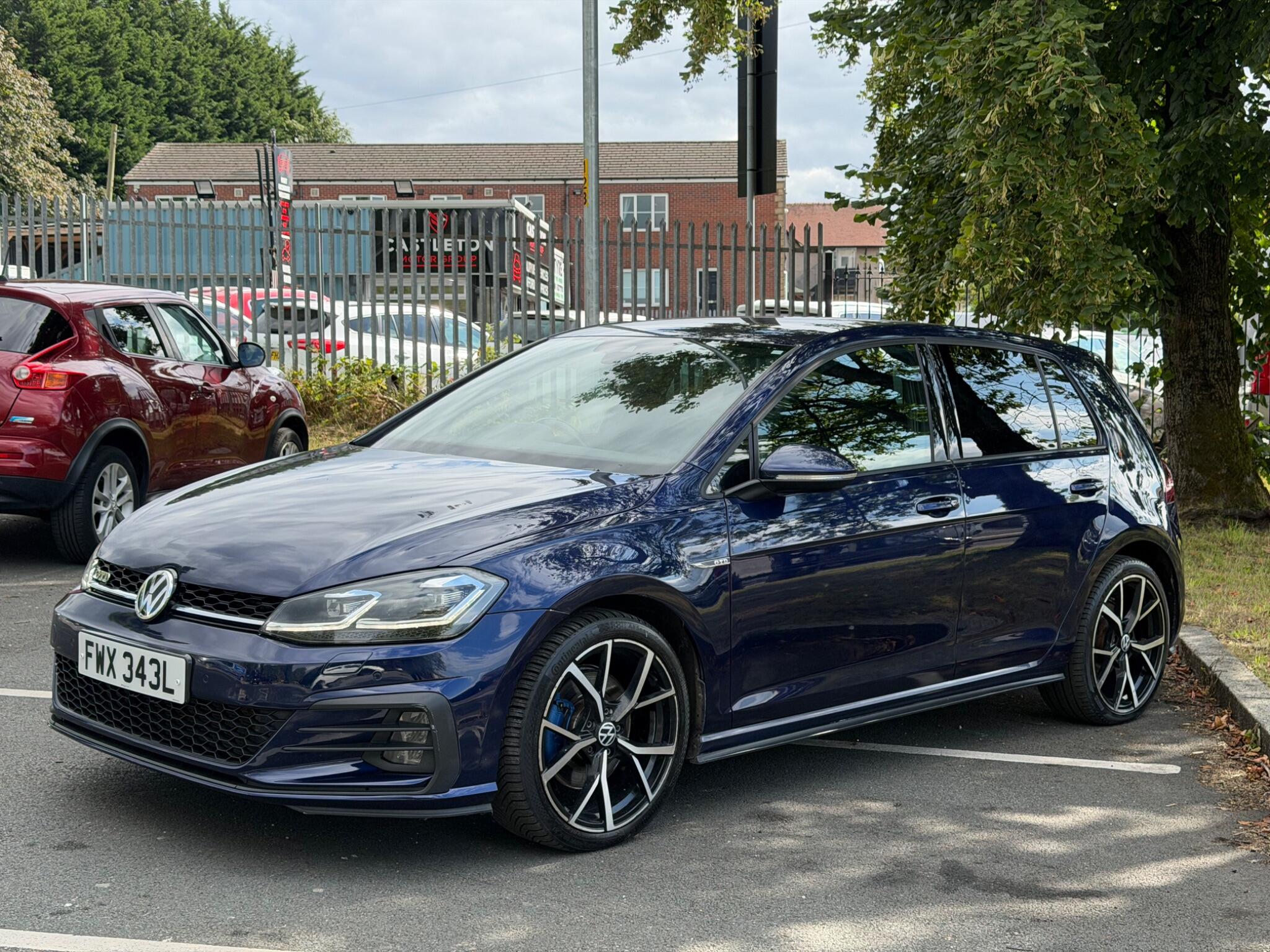 Volkswagen Golf - Image 3