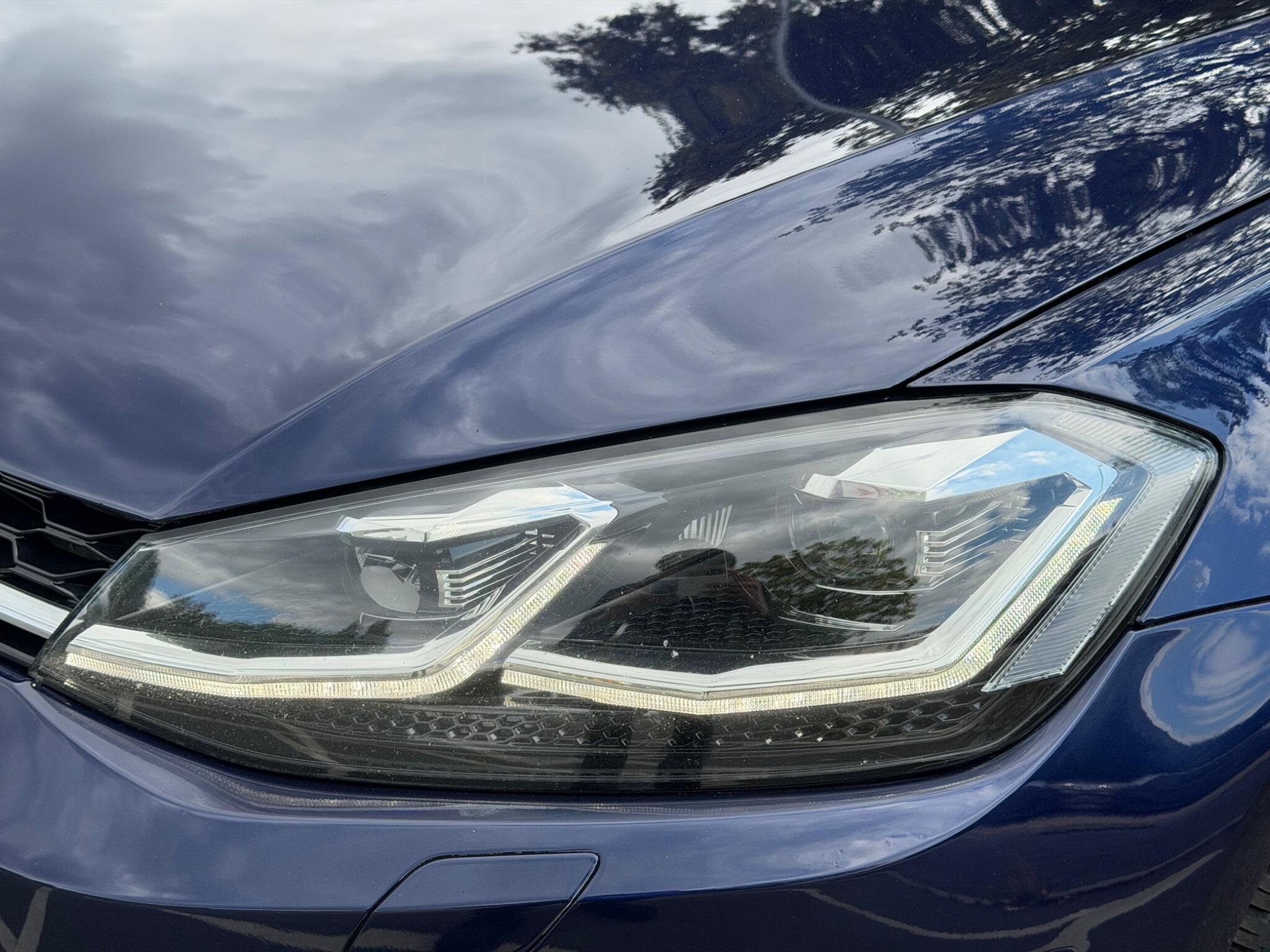 Volkswagen Golf - Image 10