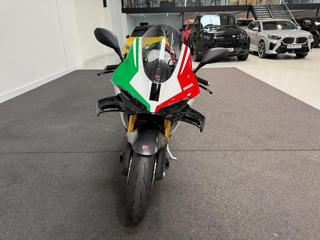 Ducati PANIGALE V4 - Image 4