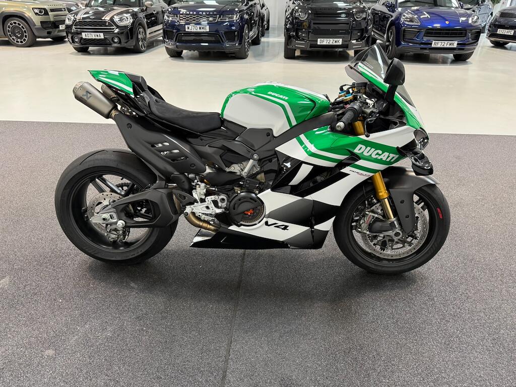 Ducati PANIGALE V4 - Image 6