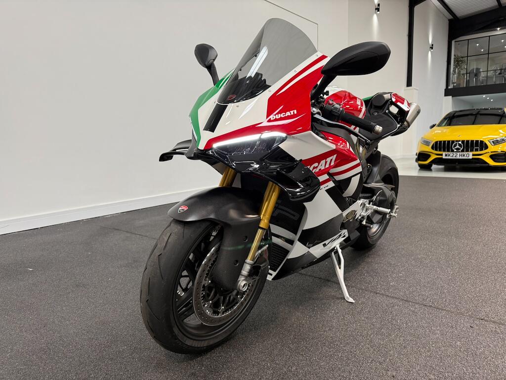 Ducati PANIGALE V4 - Image 13