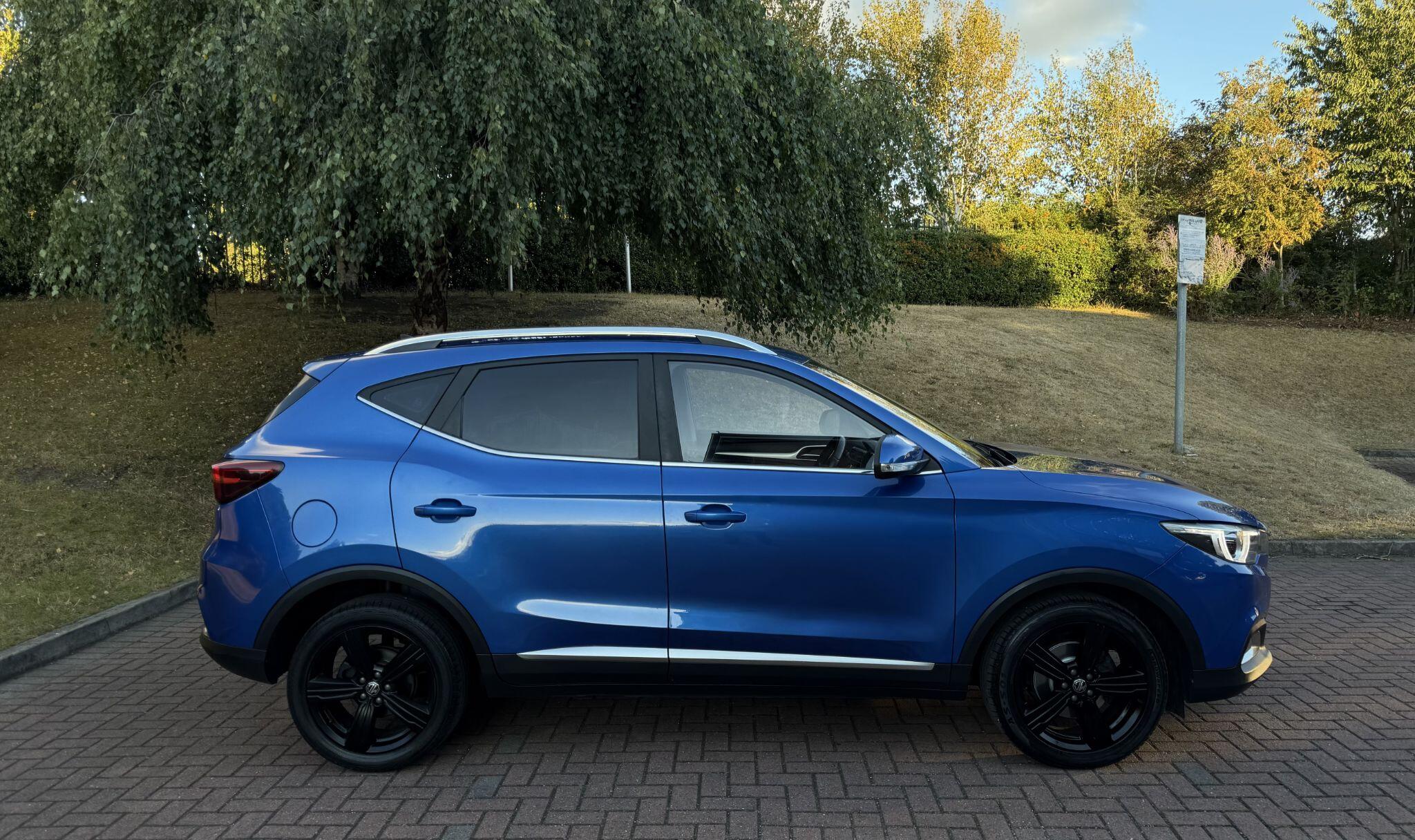 MG MG ZS - Image 16