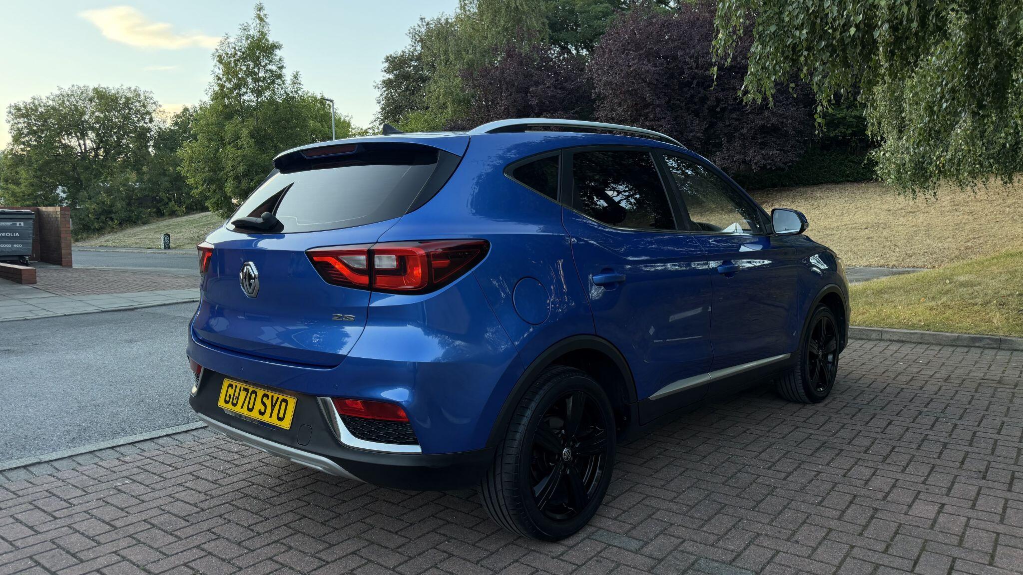 MG MG ZS - Image 20