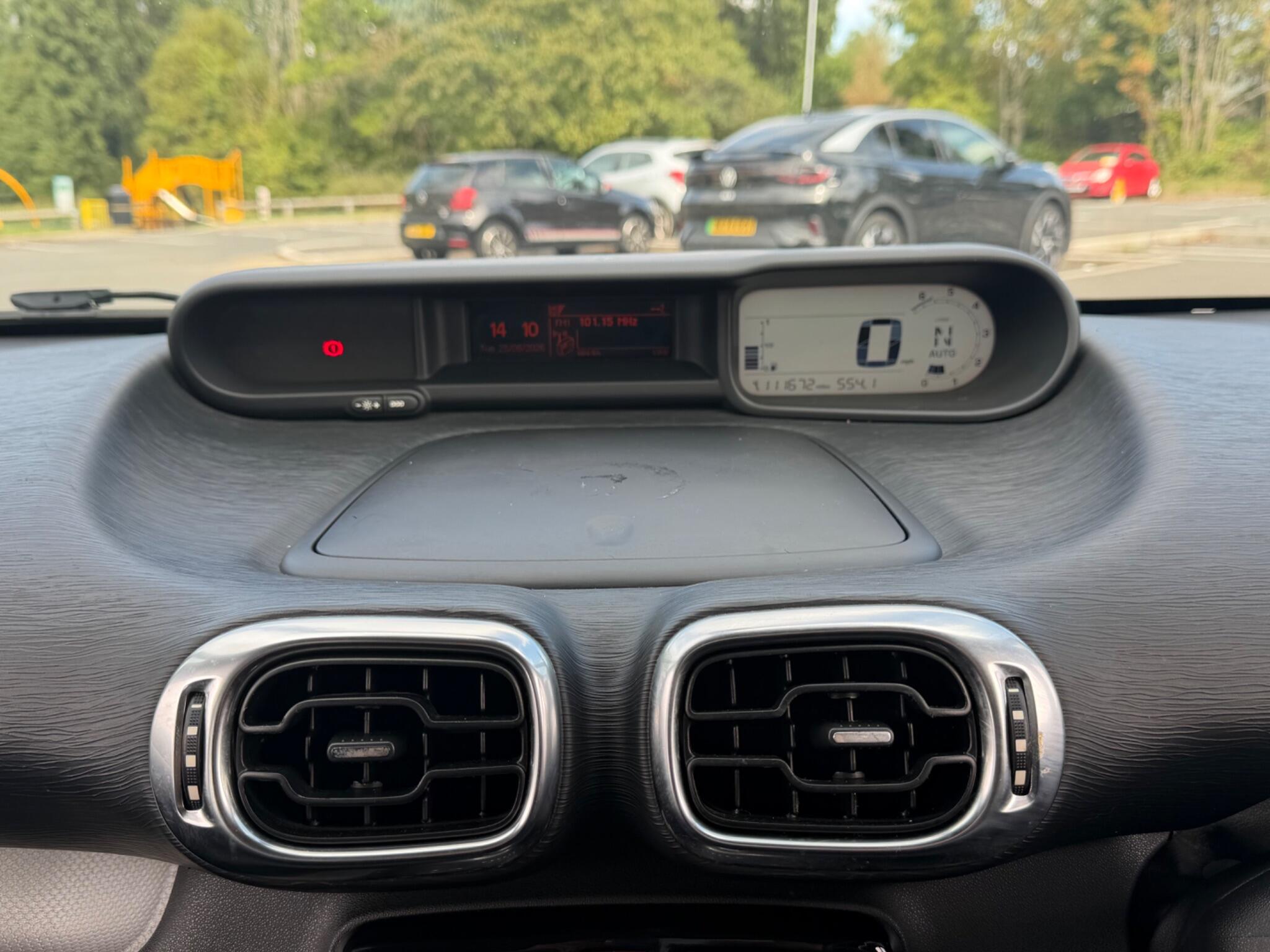 Citroen C3 Picasso - Image 17