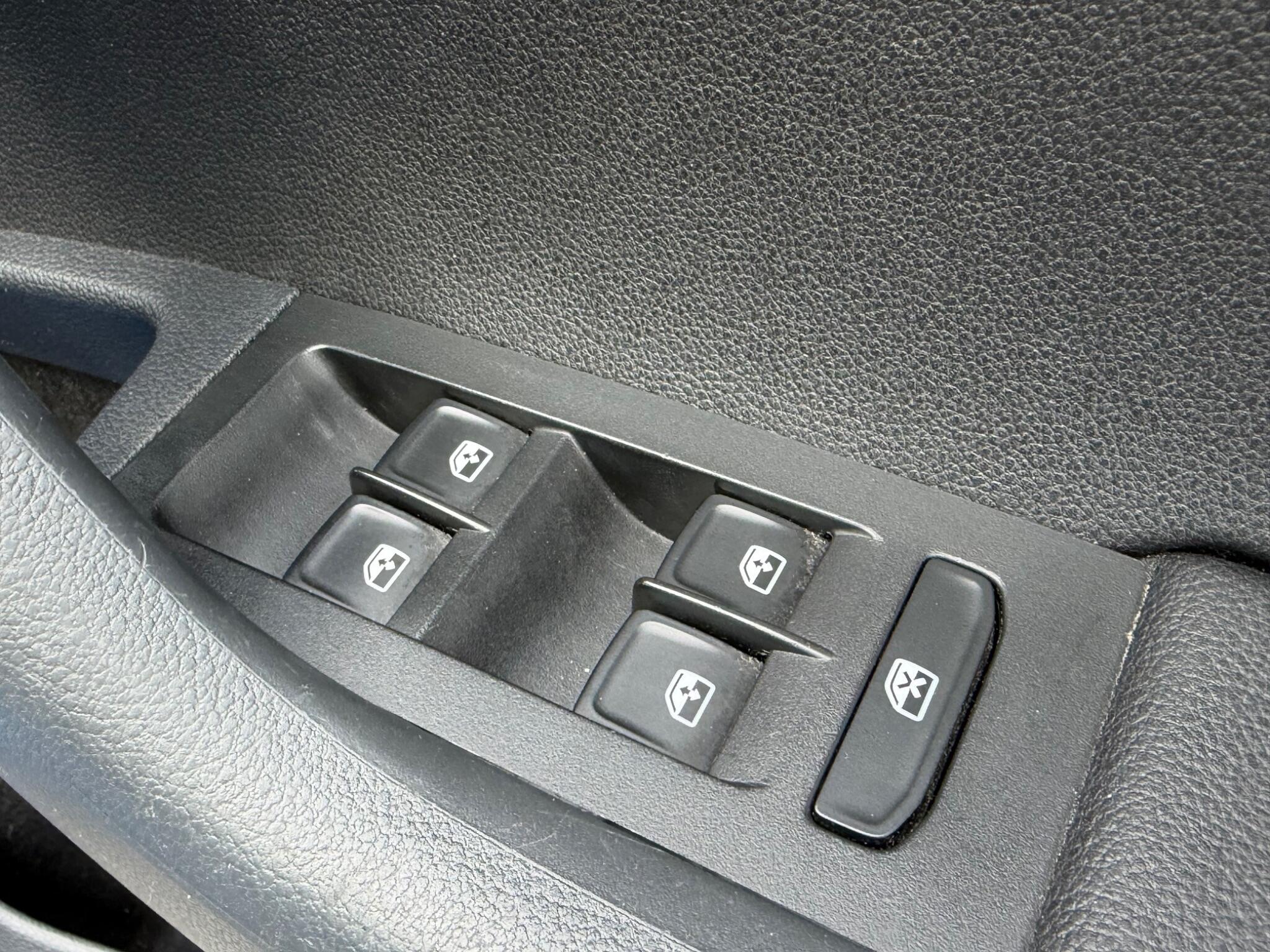 Skoda Octavia - Image 19