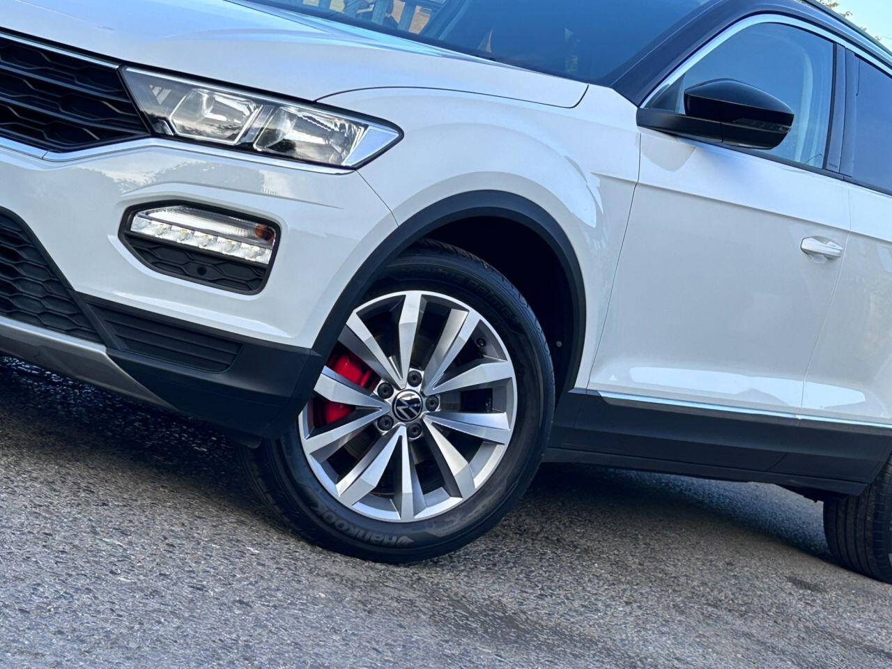 Volkswagen T-Roc - Image 6