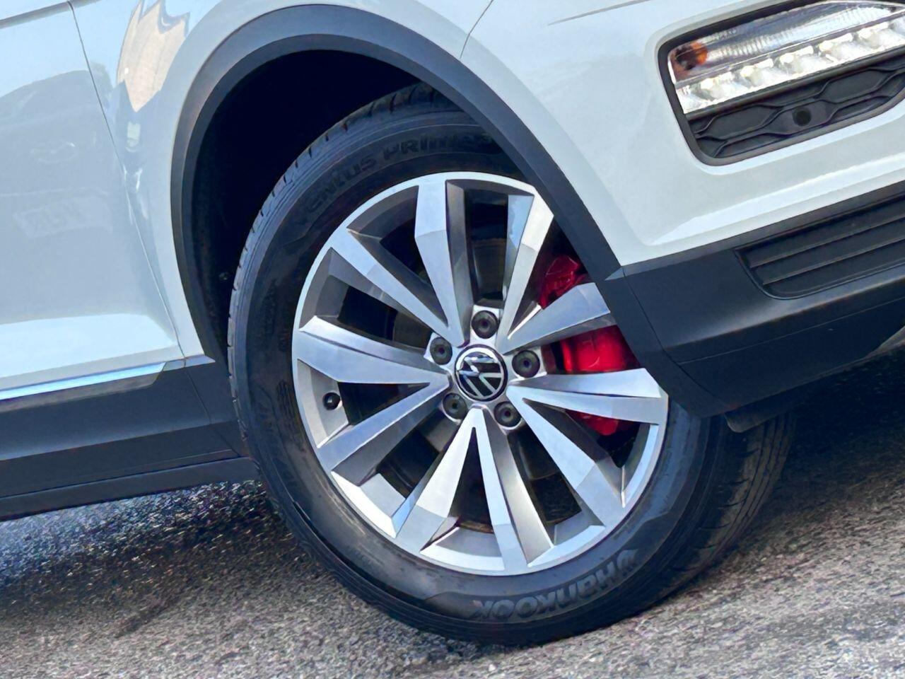 Volkswagen T-Roc - Image 18