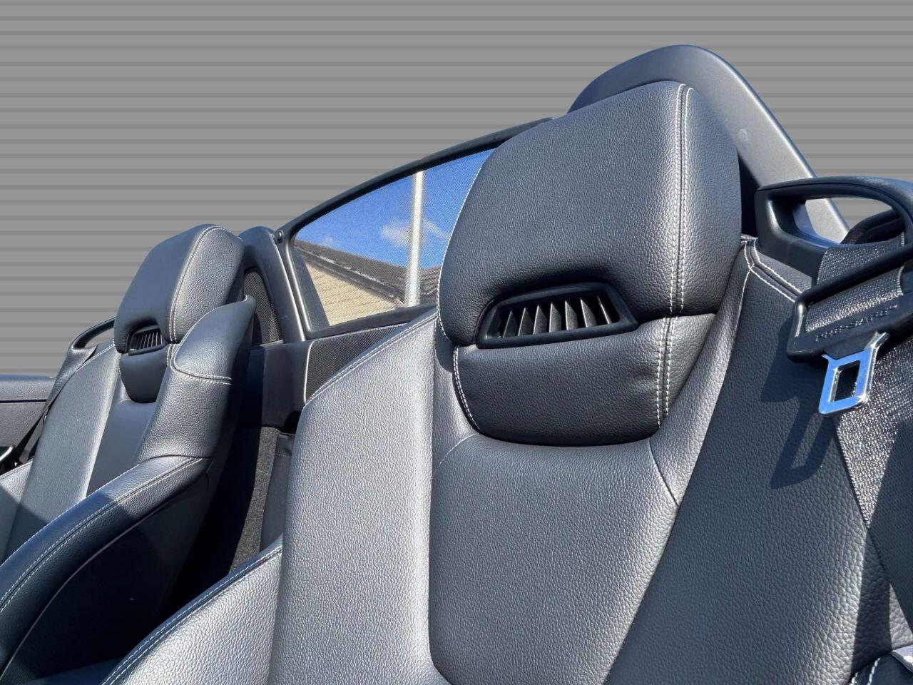 Mercedes SLC - Image 14