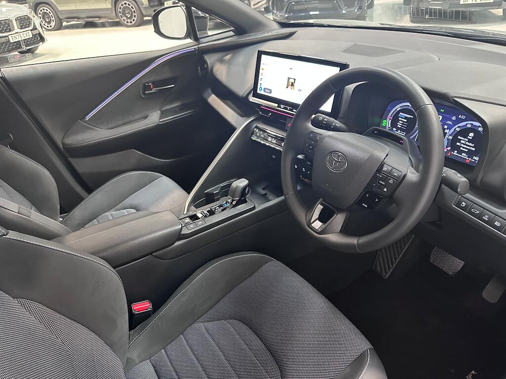 Toyota C-Hr - Image 12