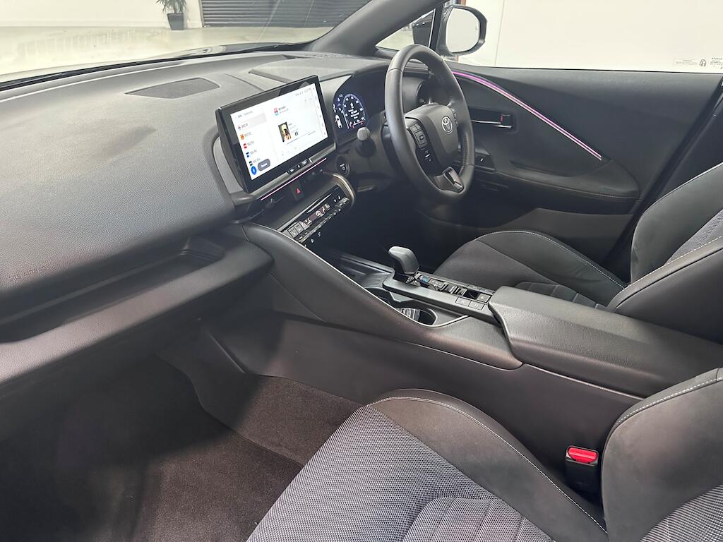 Toyota C-Hr - Image 13