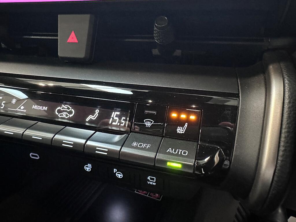 Toyota C-Hr - Image 16