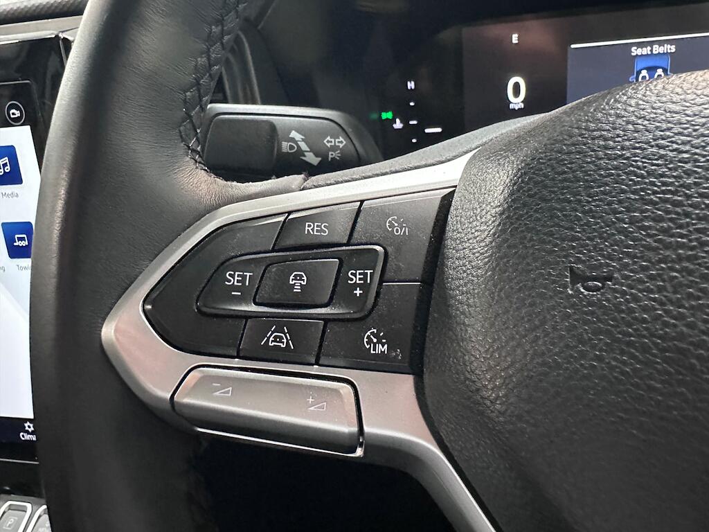 Volkswagen Amarok - Image 13