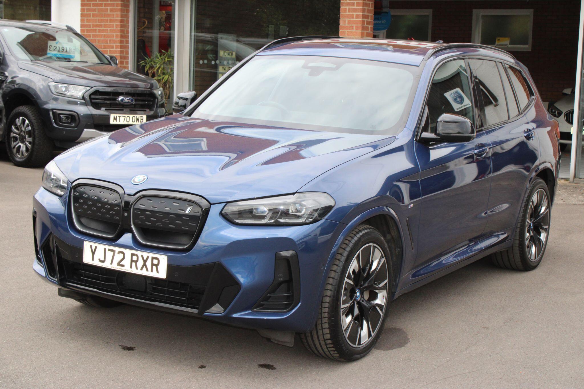 BMW iX3 - Image 14