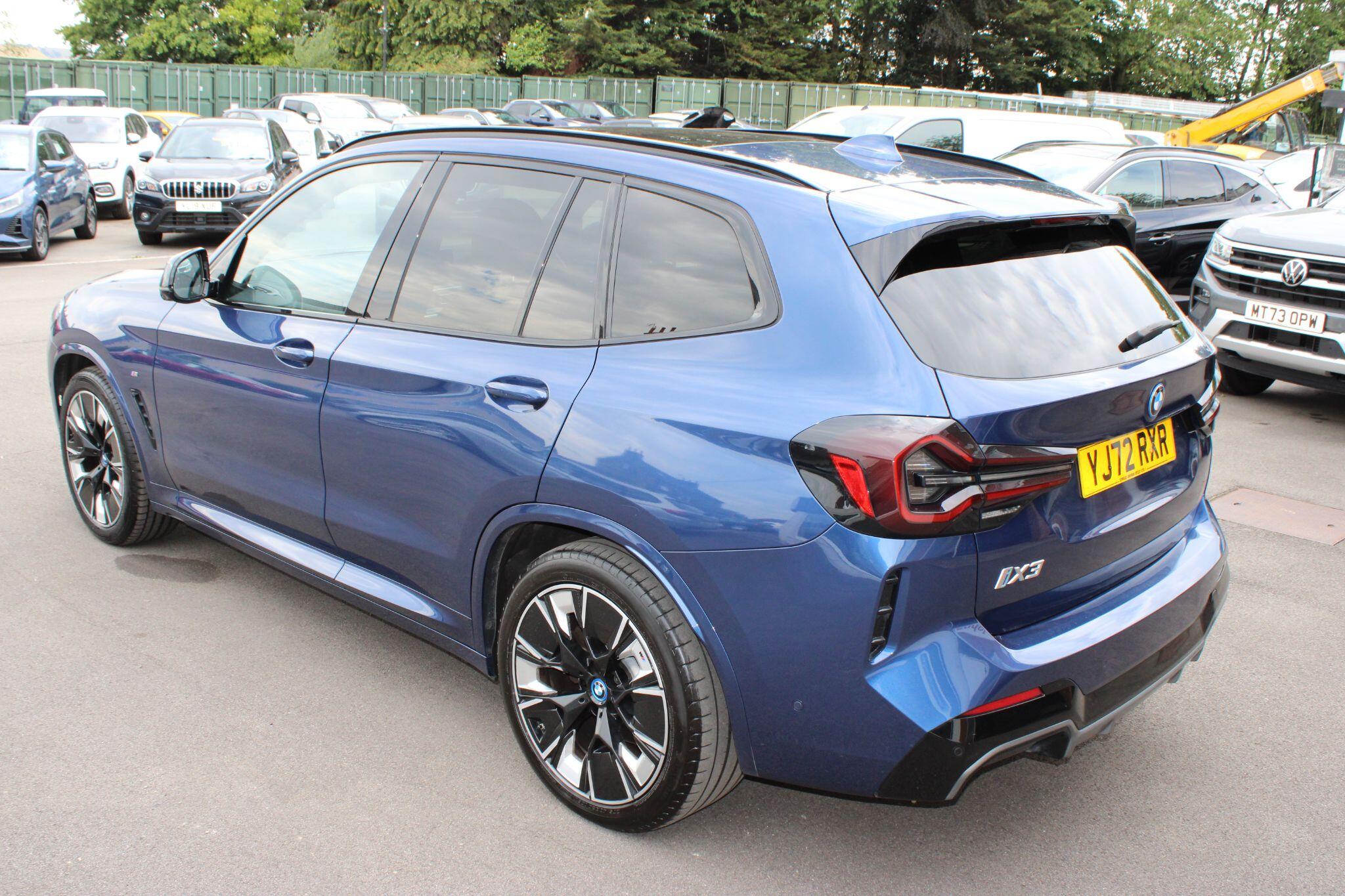 BMW iX3 - Image 19