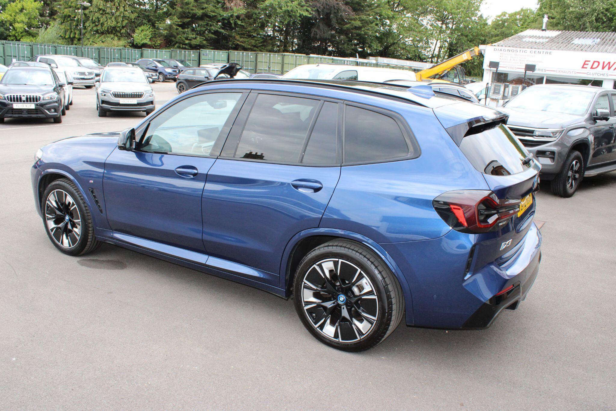 BMW iX3 - Image 20