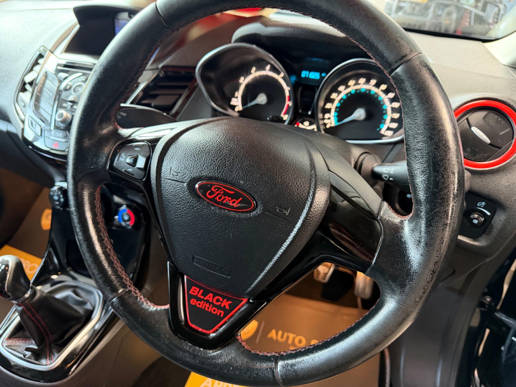 Ford Fiesta - Image 4