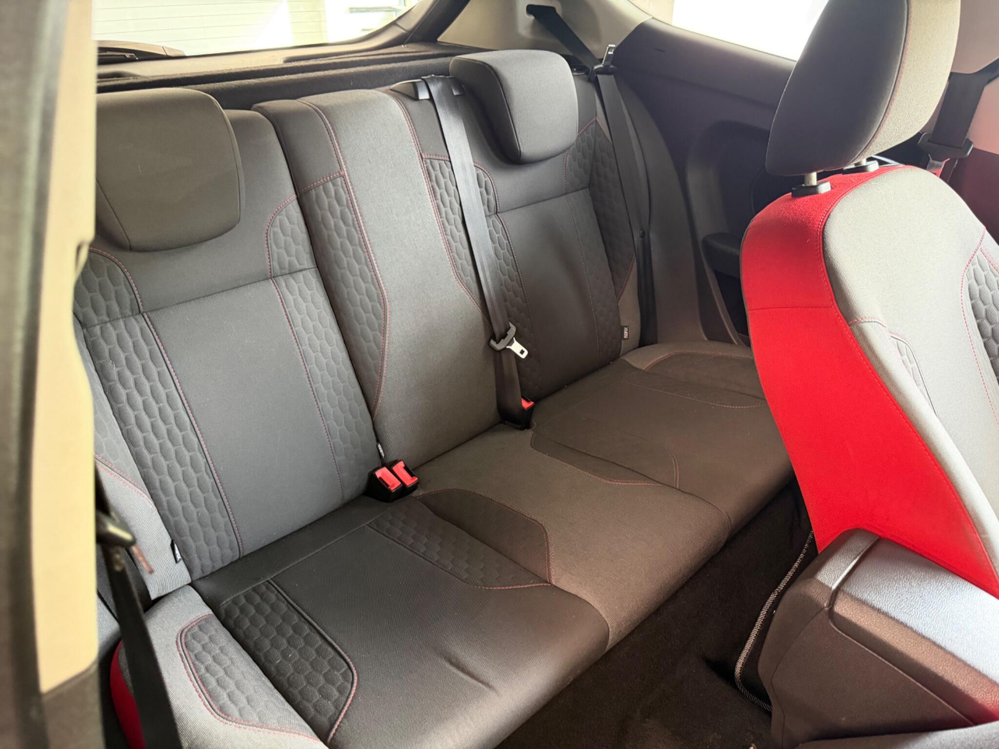 Ford Fiesta - Image 18