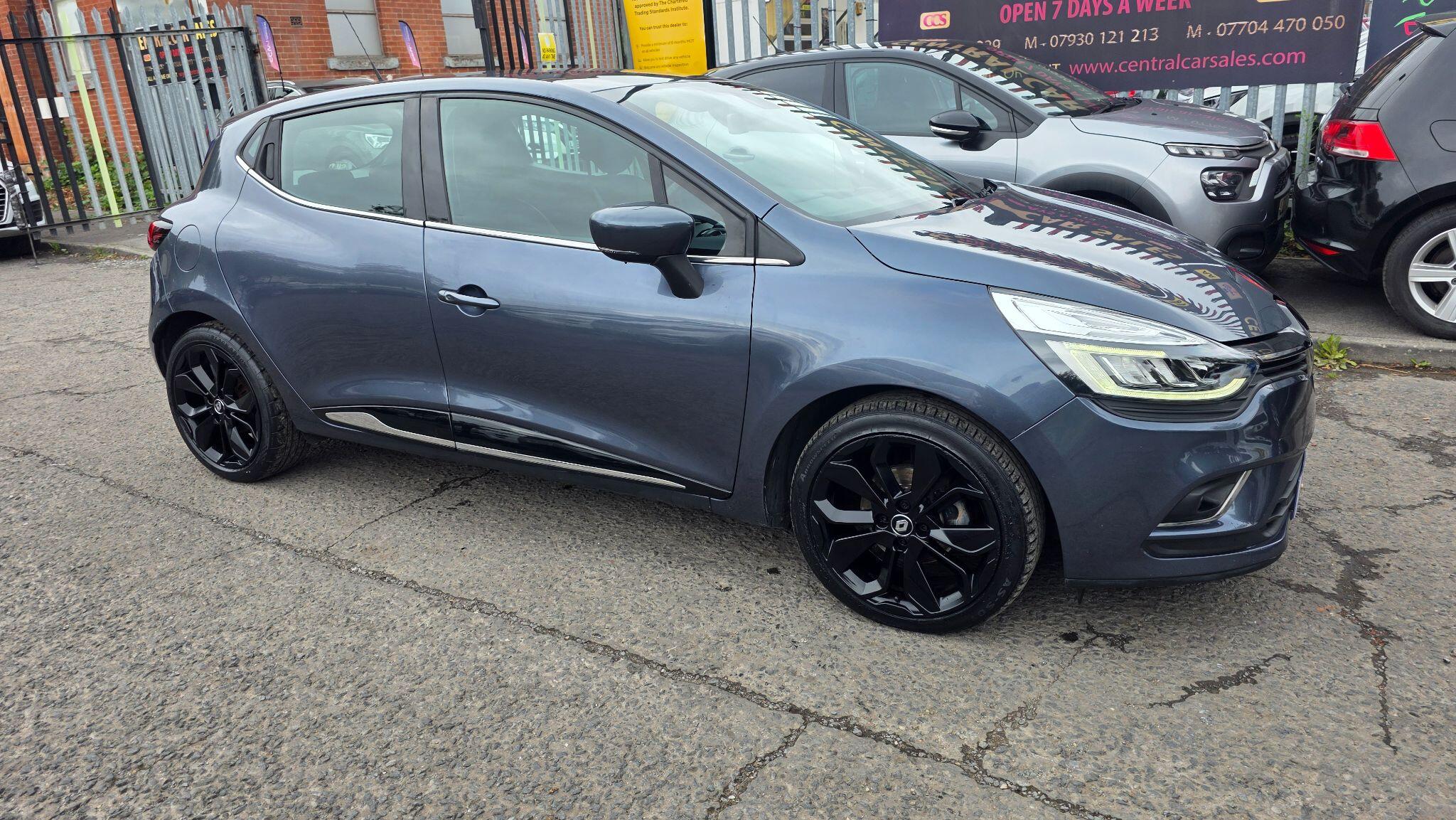 Renault Clio - Image 5