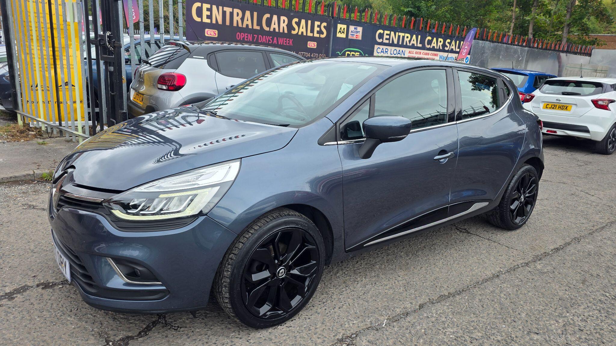 Renault Clio - Image 16