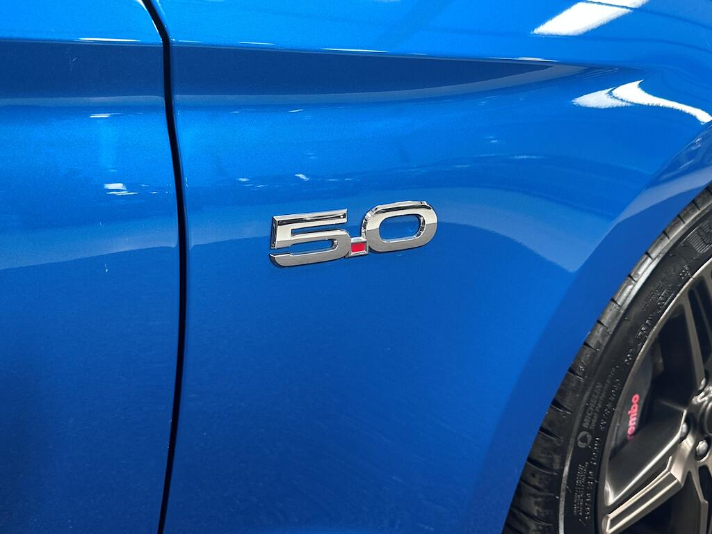 Ford Mustang - Image 18
