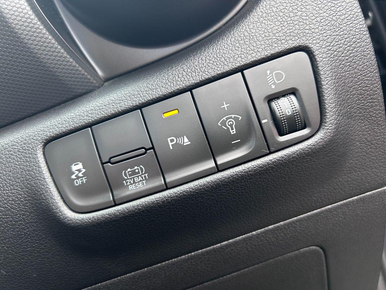 Hyundai Kona - Image 15