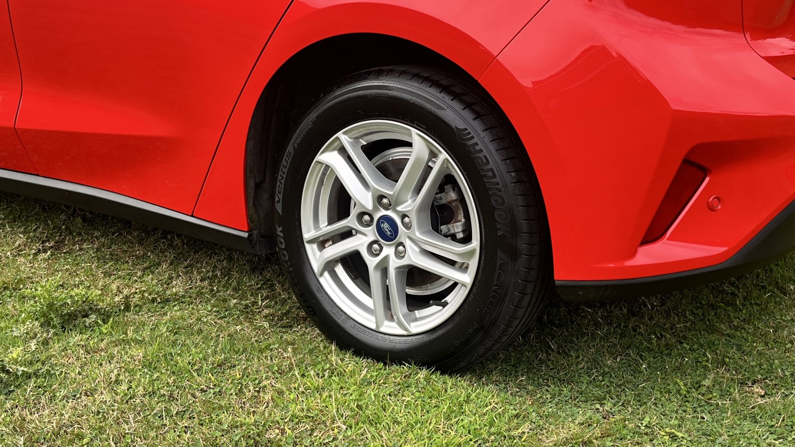 Ford Focus - Image 7