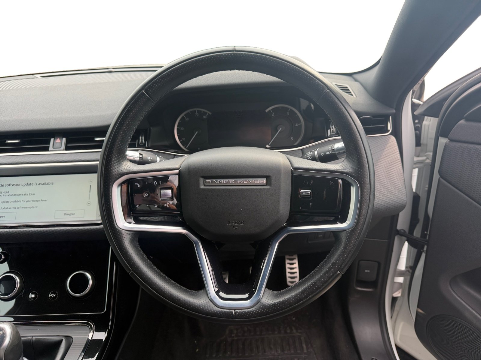 Land Rover Range Rover Evoque - Image 10