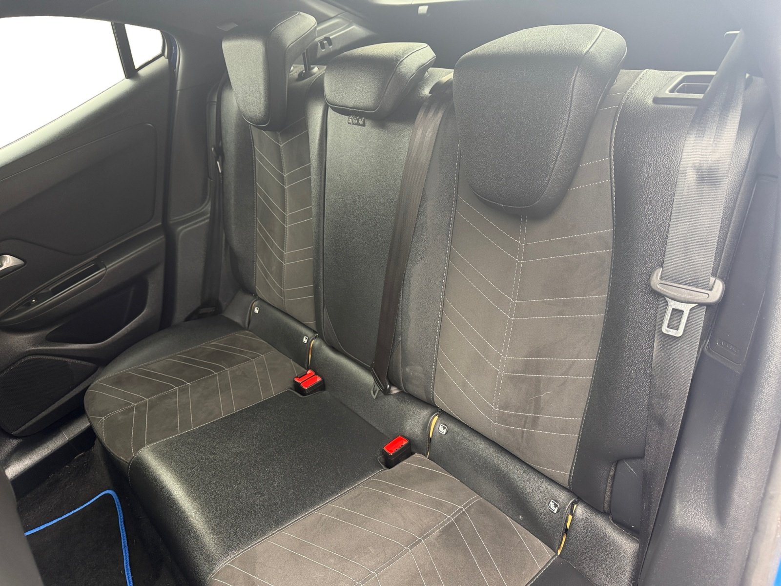 Vauxhall Mokka - Image 12